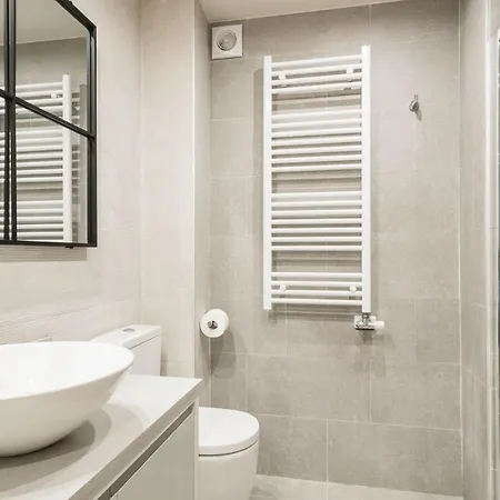 Luderna - Dera Airola Apartmán